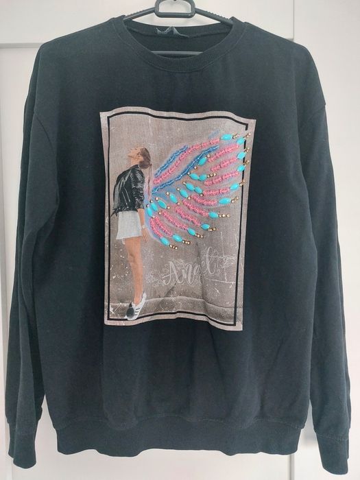 Bluza czarna z aplikacją