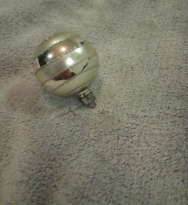 Szklana bombka PRL