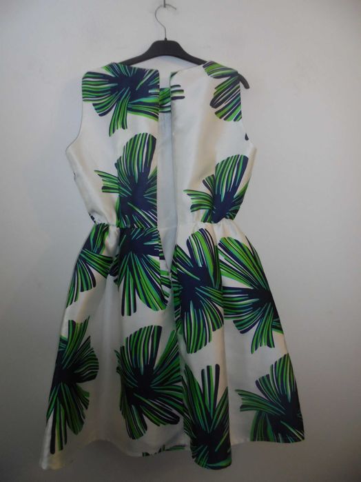 vestido de senhora muito lindo