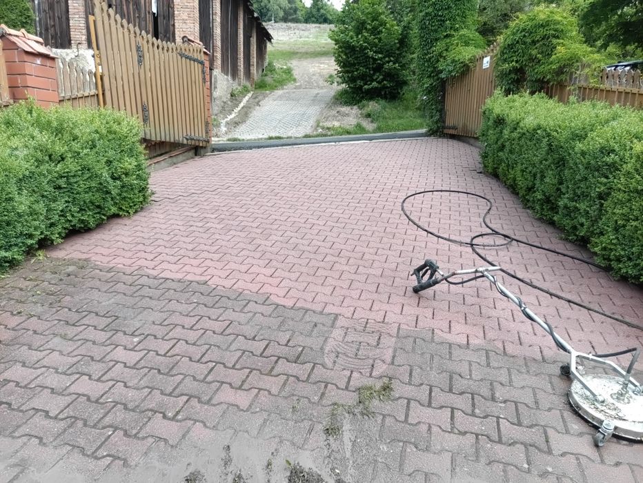 Mycie kostki brukowej, dachów elewacji itp