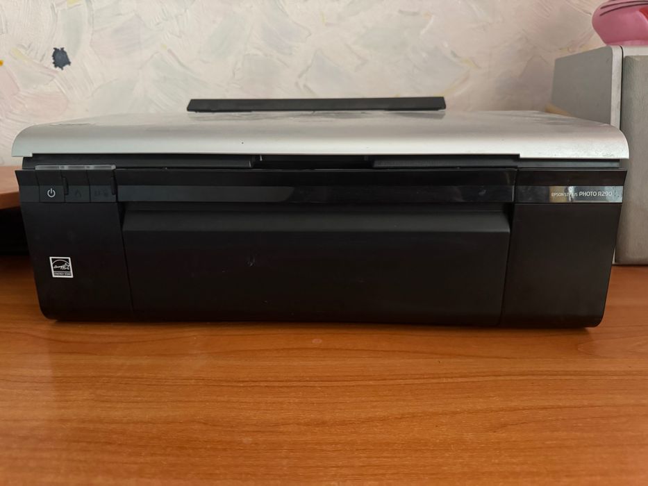 Принтер EPSON STYLUS PHOTO R290 принтер