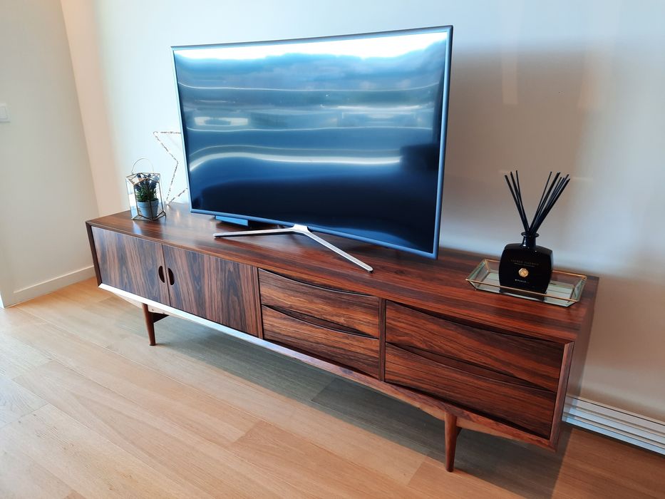 Movel Tv Nórdico Pau Ferro Mate