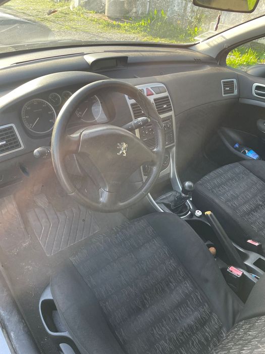 Peugeot 307 a2002 1.300€no