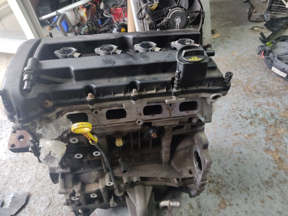 Двигун  Dodge 2.0b Додж калібер,авежер двігатель мотор