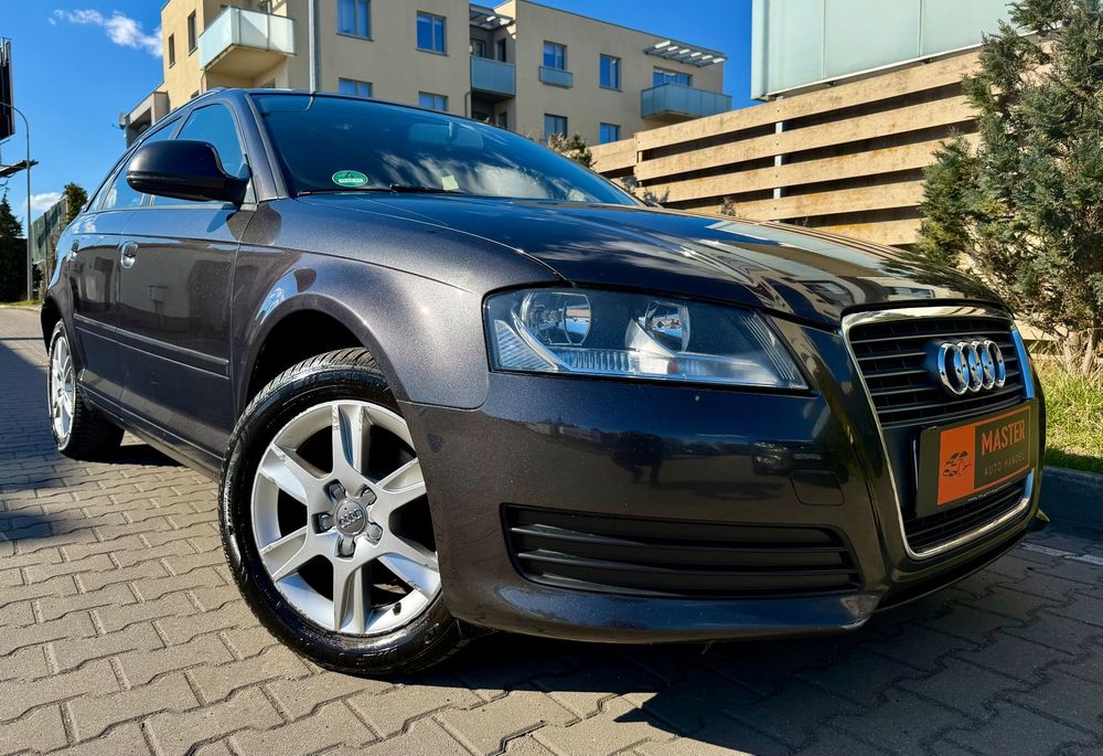 Audi A3 Sportback Benzyna Sportback Climatronic Podgrzewane Fotele