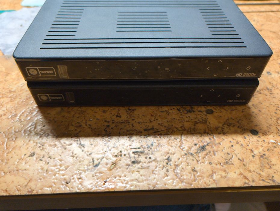 Dwa dekodery cyfrowy polsat hd 5500s