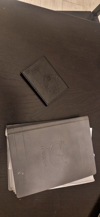 Mazda orginalne  etui na dokumenty