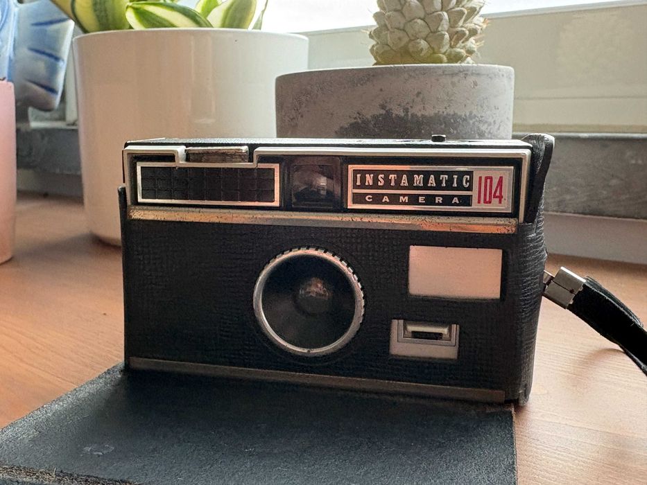 Kodak Instamatic 104 Vintage com Bolsa Original