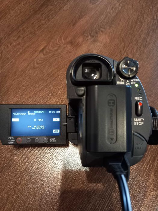 Відеокамера   SONY  DCR-HC 48 E