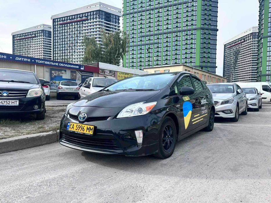 Робота на ліцензованому авто Toyota Prius 50. ЗП виплати щодня!