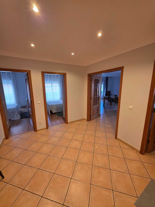 Apartamento T2 c/Arrecadação e Lugar de Garagem