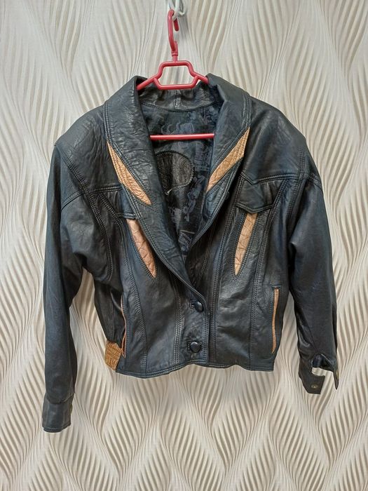 Плащ,куртка,кожаные