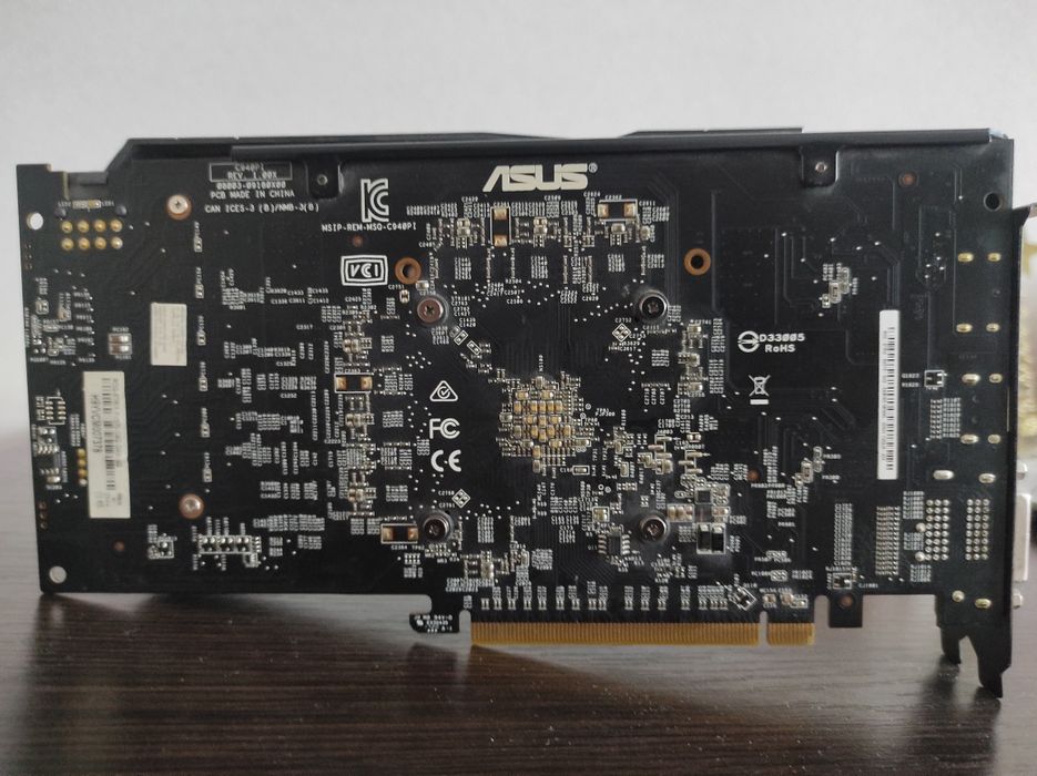 Відеокарта Asus Rog strix