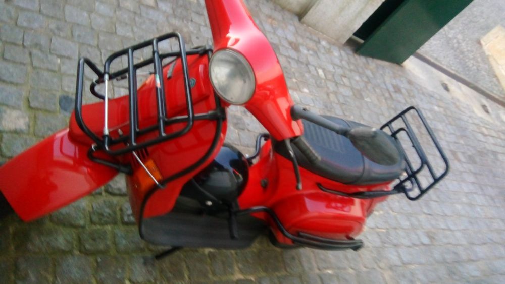 Vende-se Vespa 50 FL2