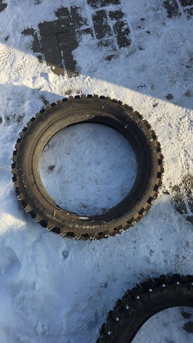 Opona z kolcami 140/80/18
