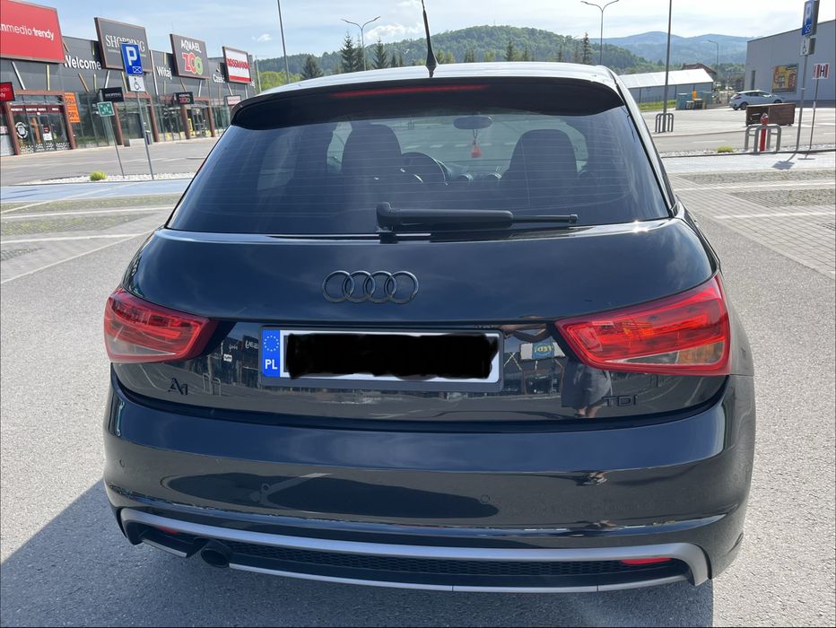 Audi A1 1.6 TDI sportback sline 5 drzwi