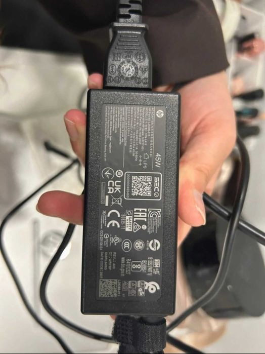 Computador Portátil - com seguro e como novo -  1TB 16GB Ram Amd
