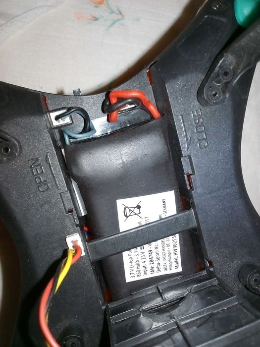 квадрокоптер пластик для детей, игрушечный дрон с камерой, на з/ч