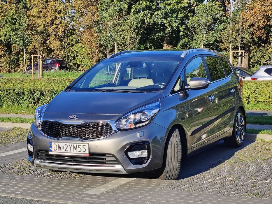 Kia Carens