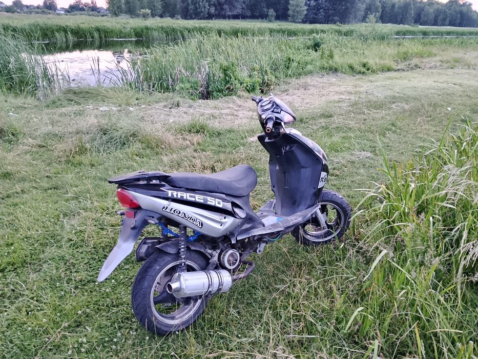 Продам хонда вайпер