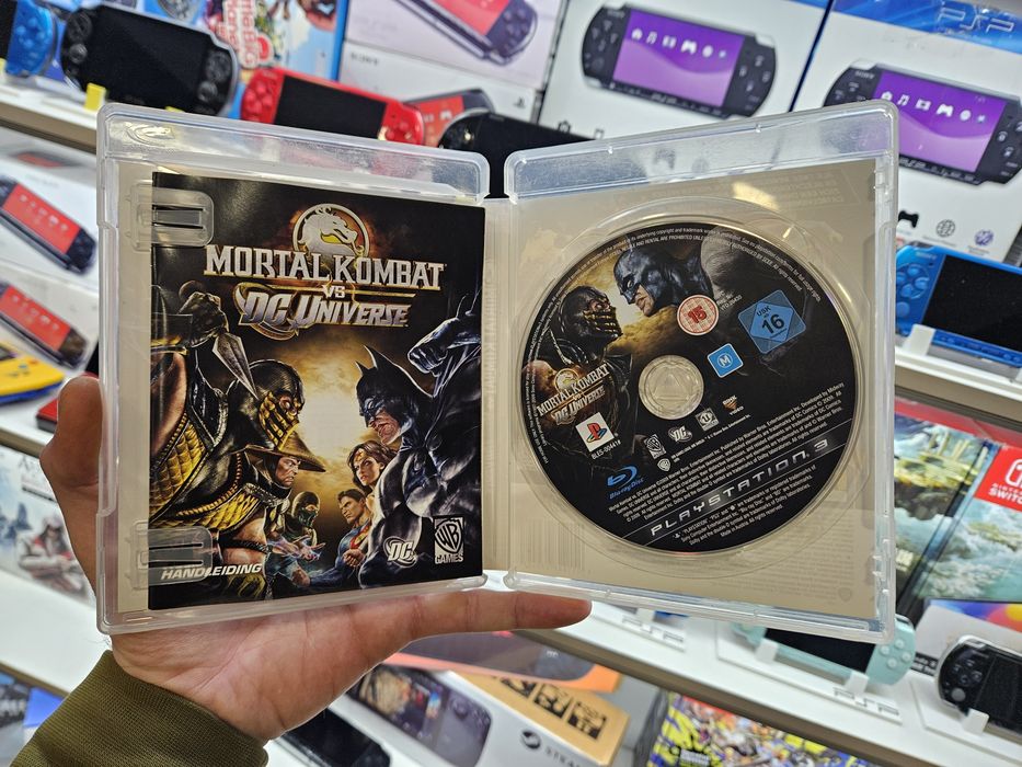 Sony  Playstation 3 PS3 Mortal Kombat DC Universe б/у