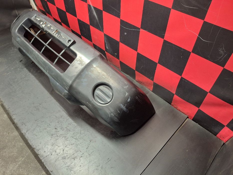 Pára-choques frente NISSAN Navara Pick Up (D21)