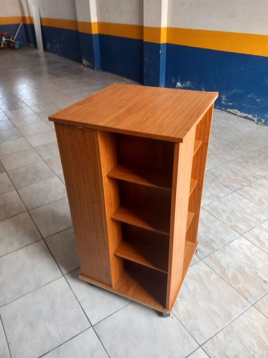 Movel em bom estado