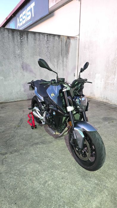 2022 VENDO/TROCO BMW f900r