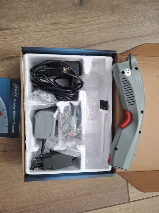 Profesjonalne Nożyce do cięcia tkanin WBT-1