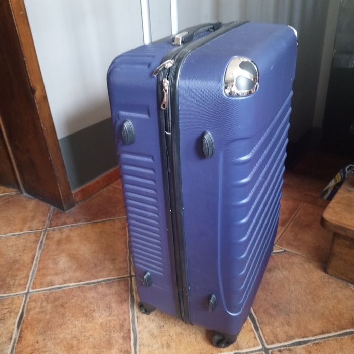 Walizka duża 90 l