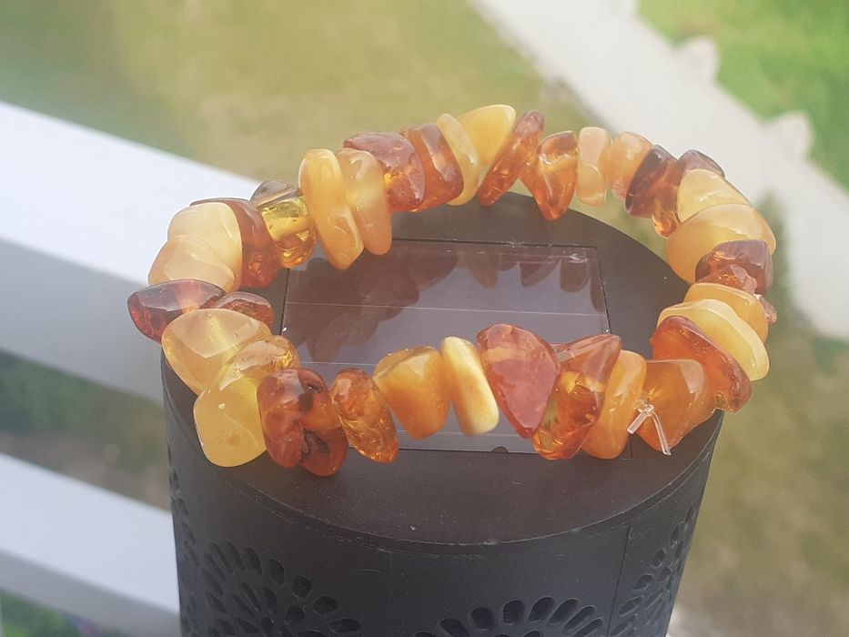 Bransoleta z bursztynu baltyckiego