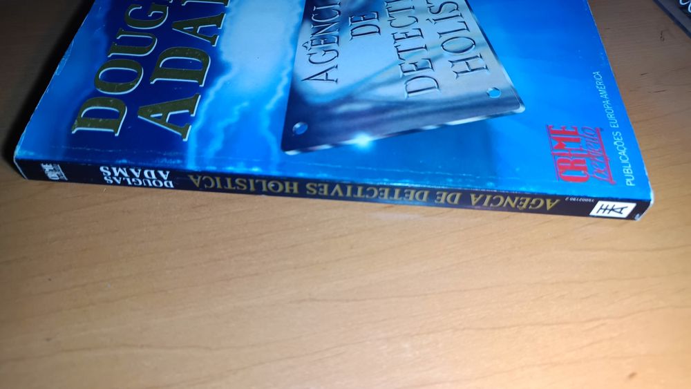 A agência de detectives holística