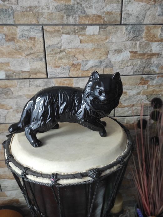Porcelana Coopercraft duzy kot czarny