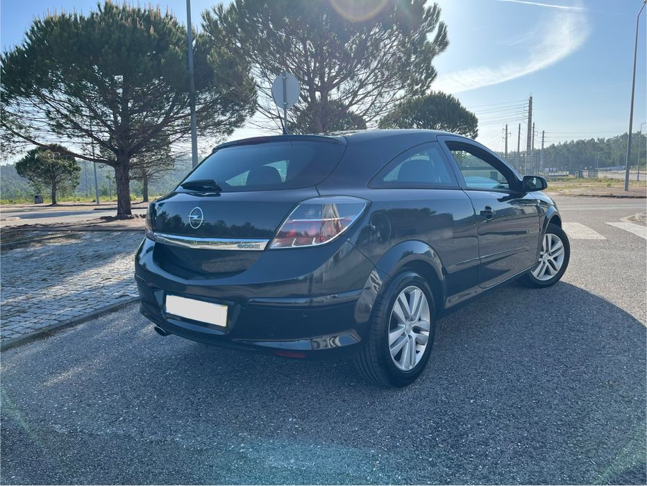 Opel Astra GTC 1.7 CDTI (190mil Kms)