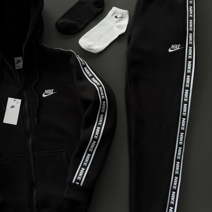 Костюм спортивний Nike Найк, зіп-худі штани, дві пари шкарпеток, новий