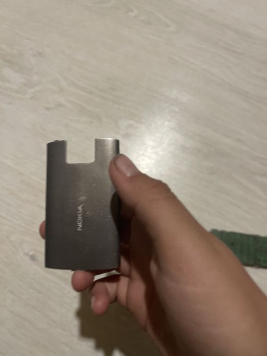 Задні кришки на nokia x 2-00