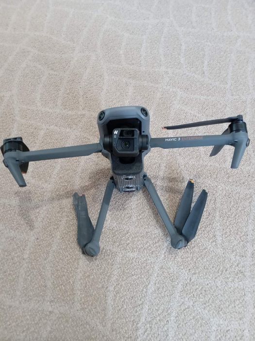 Мавик 3 е , тушка ,б/у