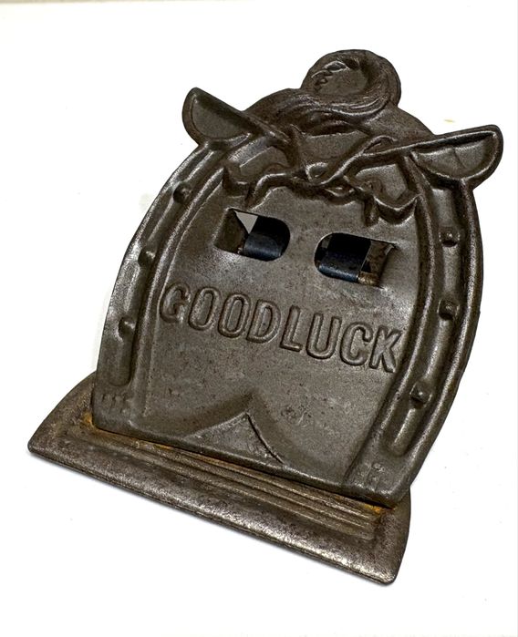 Antiga mola de papel de mesa secretária “Good Luck”