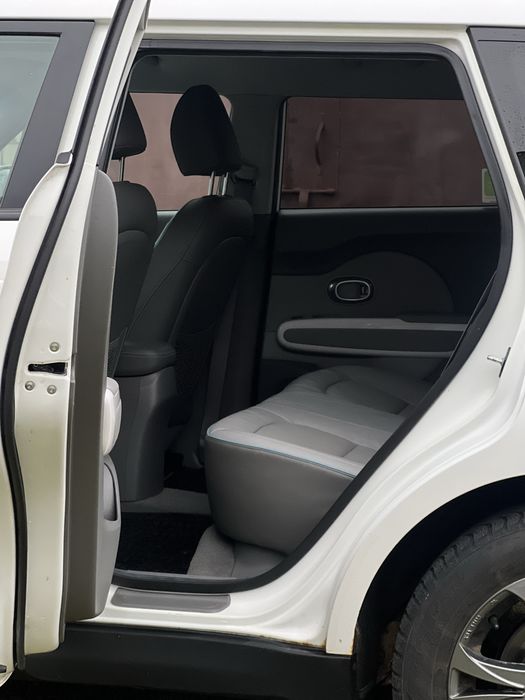 Kia Soul 27 kWt продаж