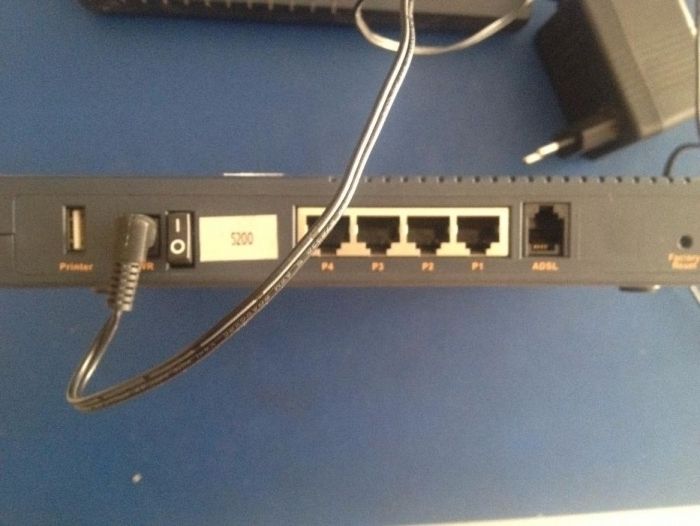 Selling Draytek Vigor 2600 Plus ADSL Router64286368248961122