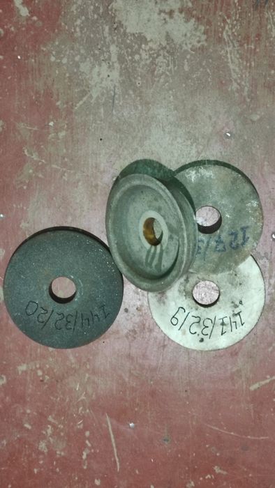 Круги   заточные,лента шлифовальная.