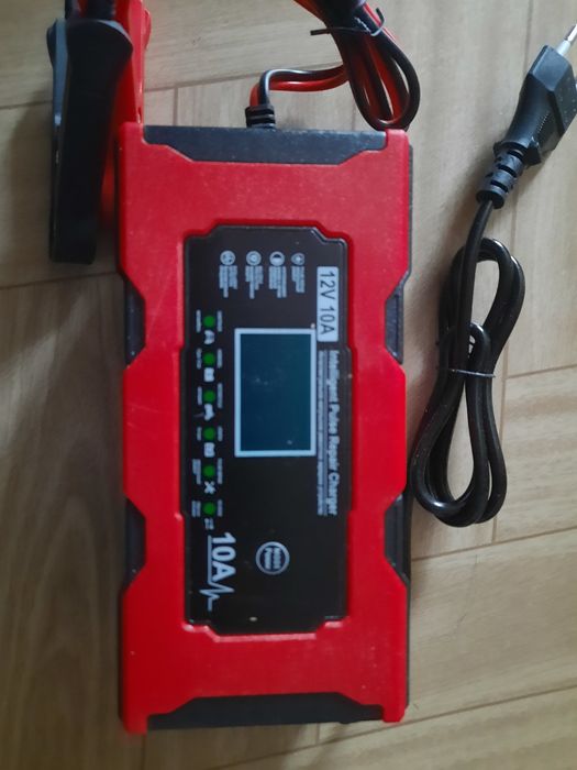 Зарядное устройство 10А 6А 3А Тестер для аккумулятора FBT 200