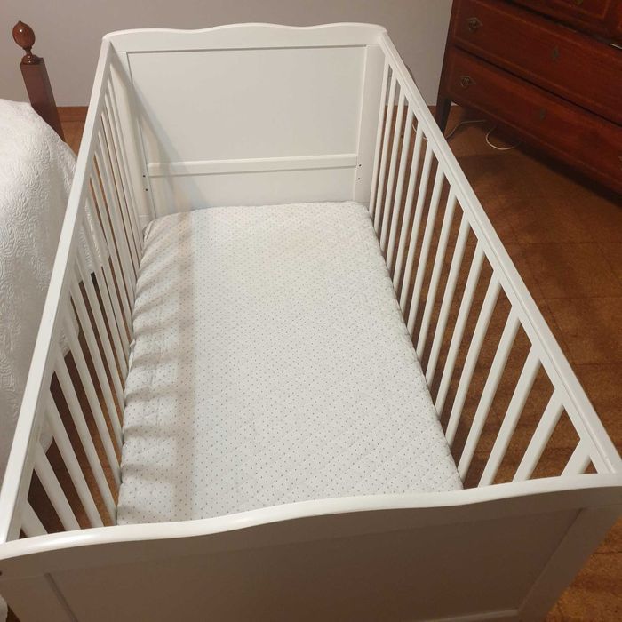 Berço e Alcofa para criança até 2 anos