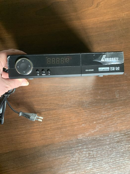 Супутниковий цифровий DVB-S ресивер EuroSky ES-4050S