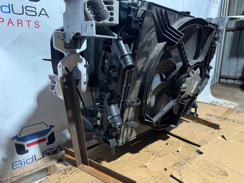 Zderzak Pas Przód Chłodnice Wentylator Lampy Xenon Maserati Levante