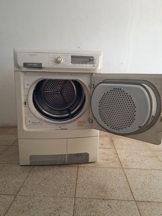 Máquina de secar roupa Electrolux