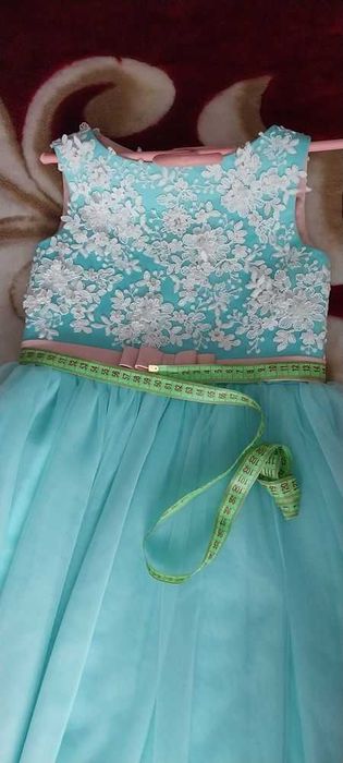 Святкове плаття на 6 років