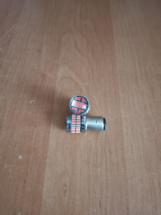 Продам лед лампы Н7,Т15,Р21.