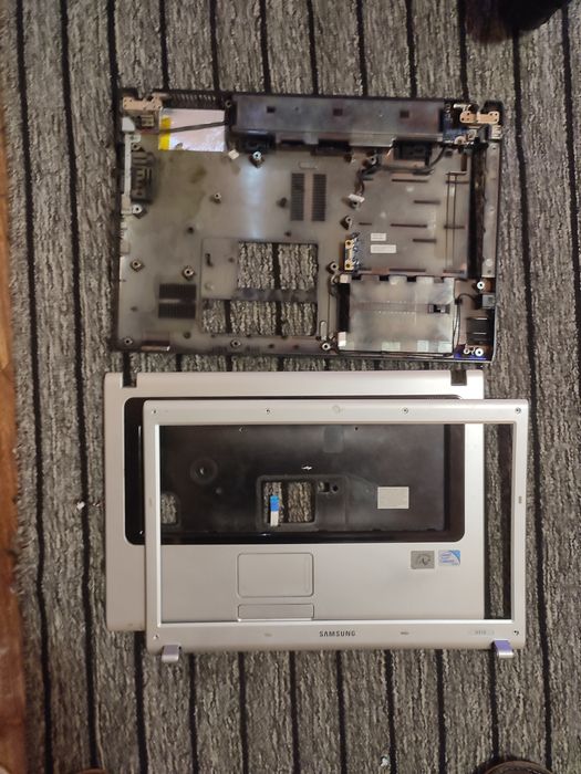 Запчастини для ноутбуків