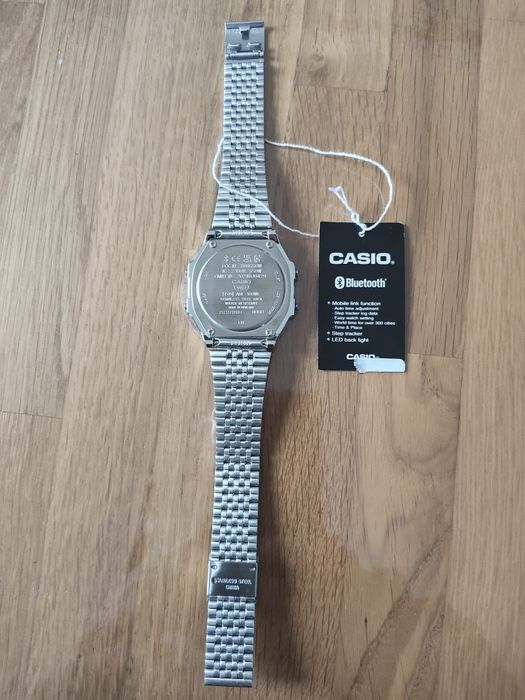 Zegarek Casio Bluetooth